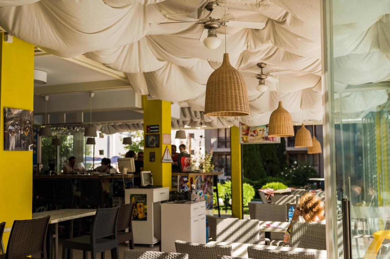 Apart Hotel Sunny Victoryサニービーチ エクステリア 写真