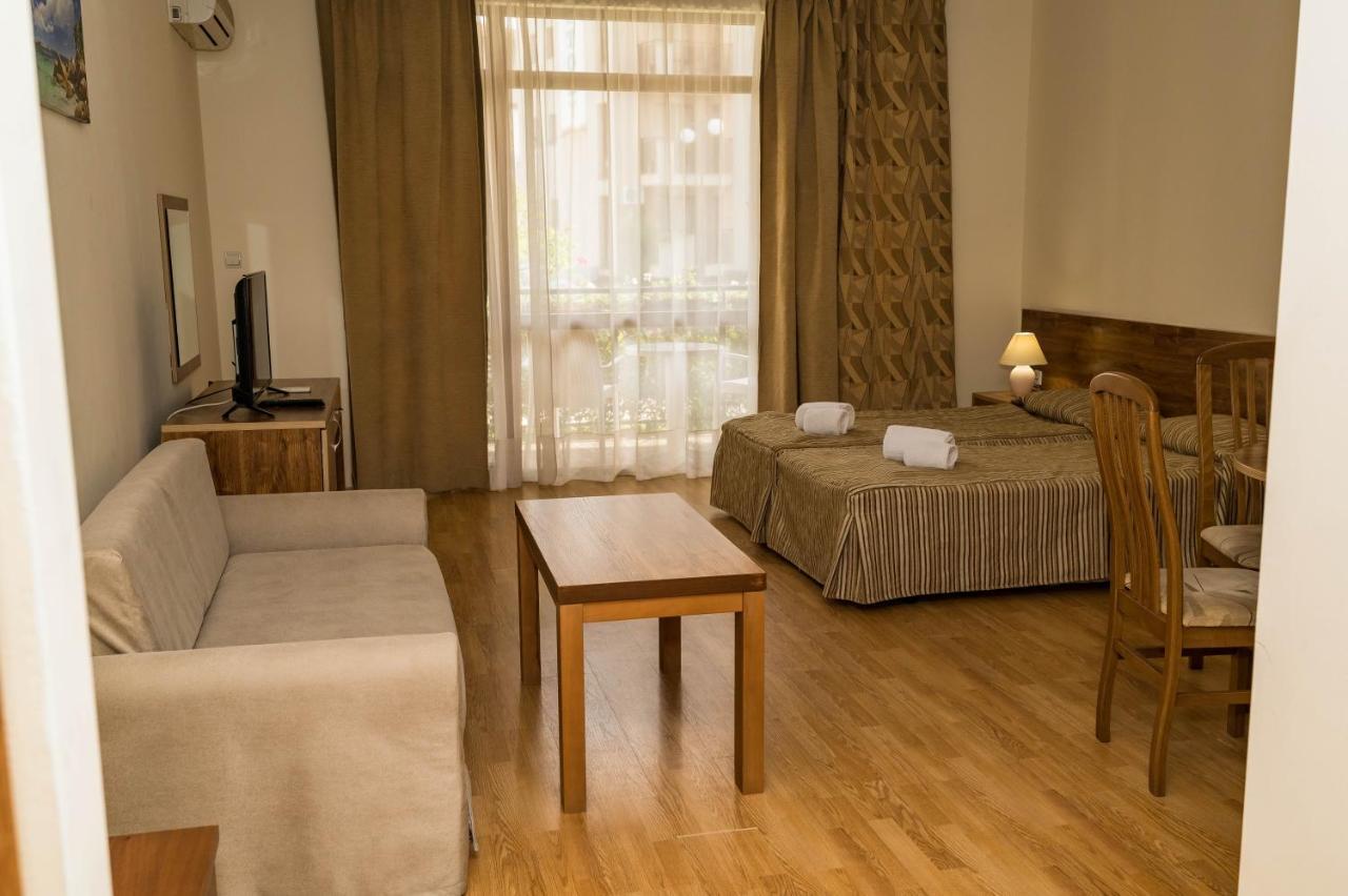 Apart Hotel Sunny Victoryサニービーチ エクステリア 写真