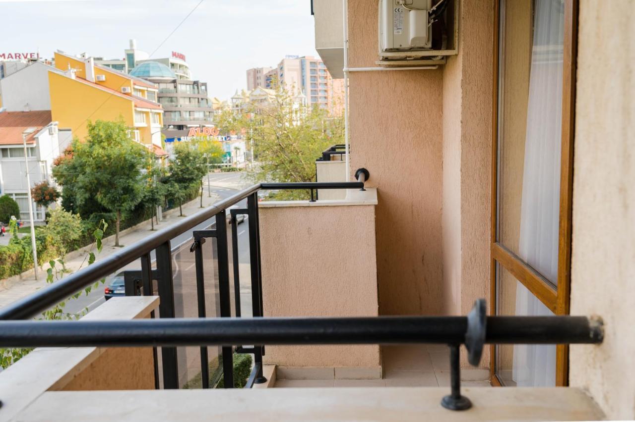 Apart Hotel Sunny Victoryサニービーチ エクステリア 写真